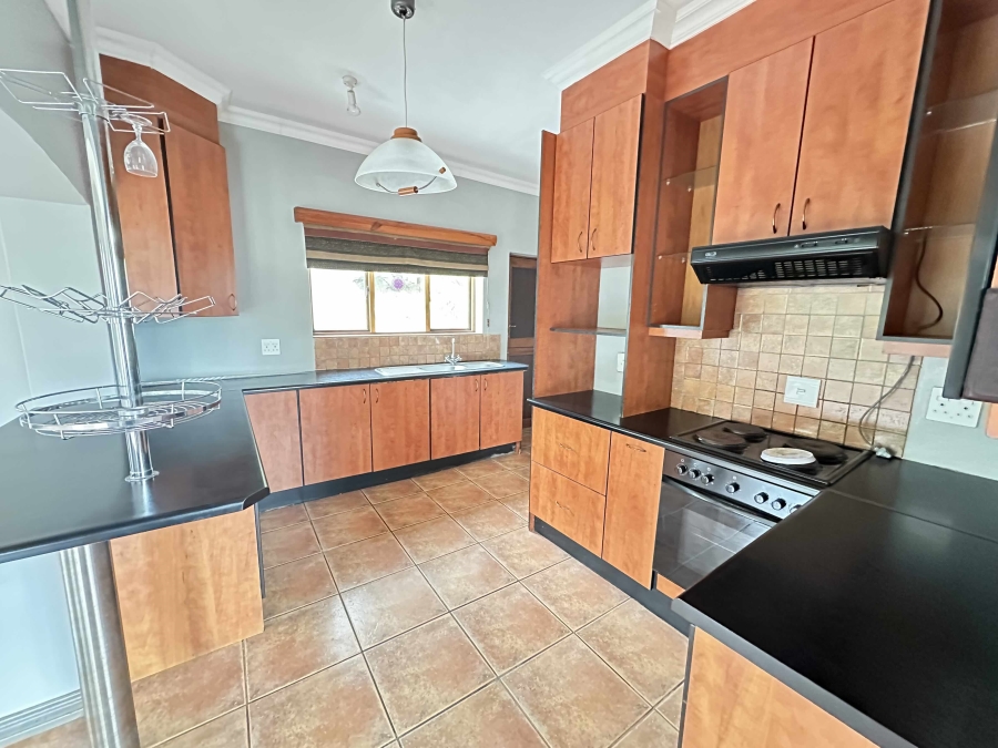 4 Bedroom Property for Sale in Cola Beach Western Cape